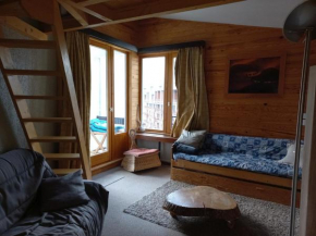 2 Pièces à 20m des Pistes avec Parking à Tignes - FR-1-449-65